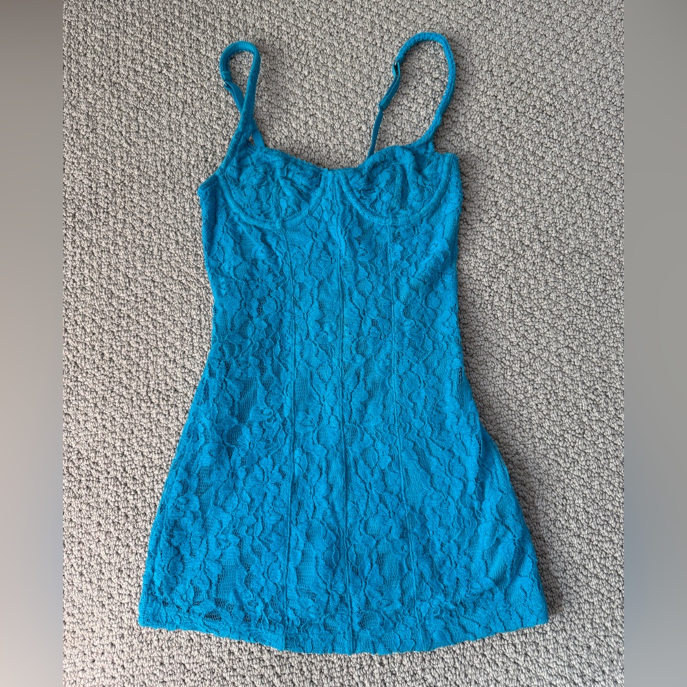 Women’s Bright Blue Lace Dress